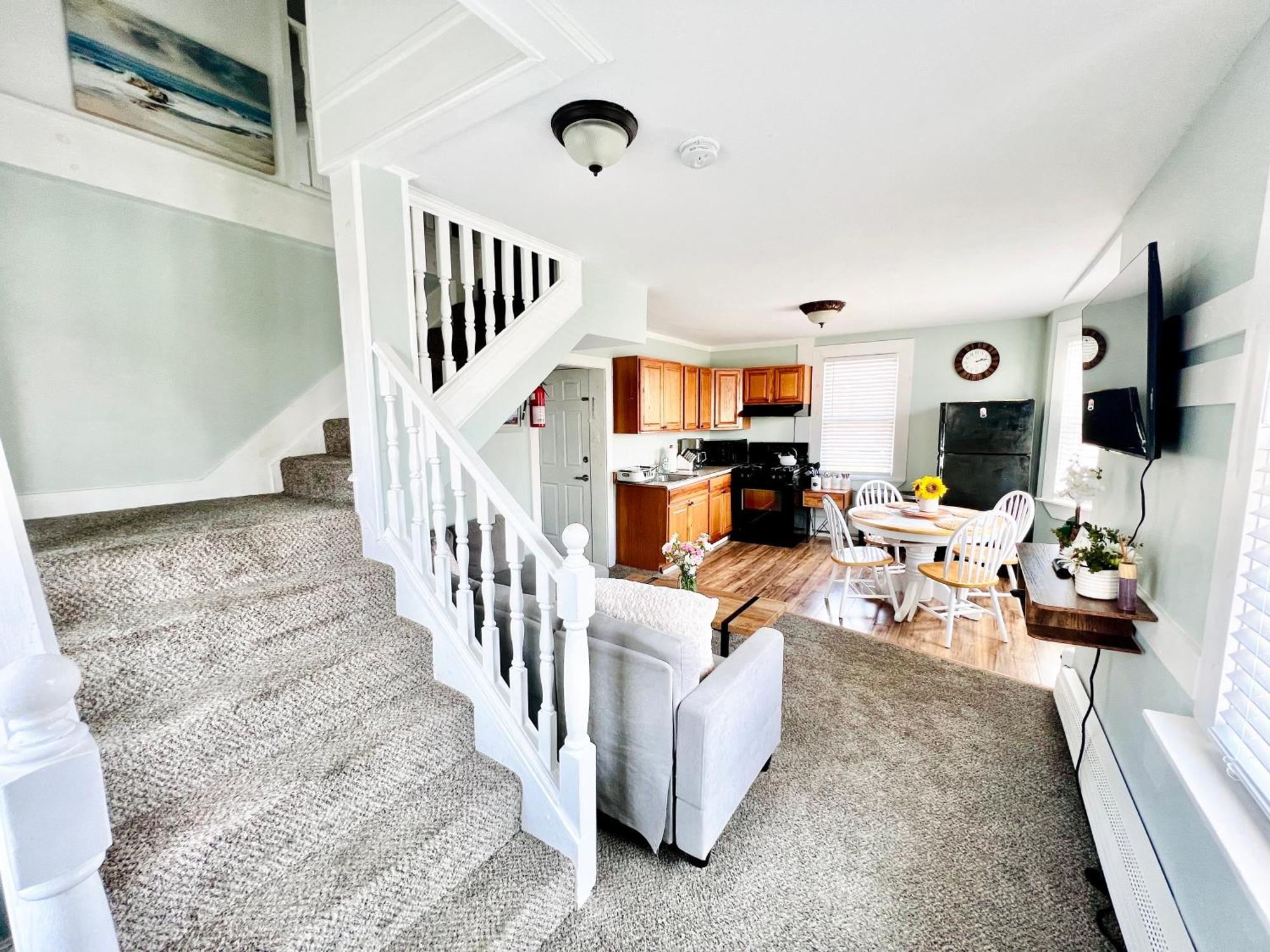 Entire Lovely 3 Bedroom, 2 Bathroom Apartment! 1 Block To The Beach And Boardwalk! Wildwood Exterior foto